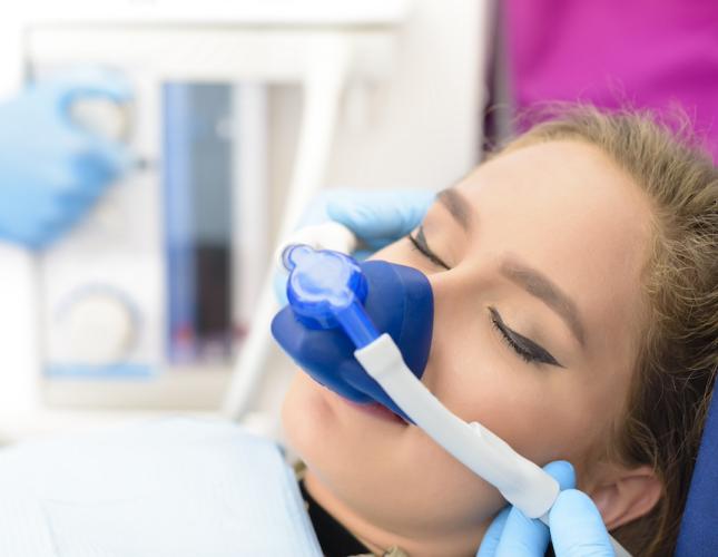 Sedation Dentistry: What It Is &amp; What To Expect